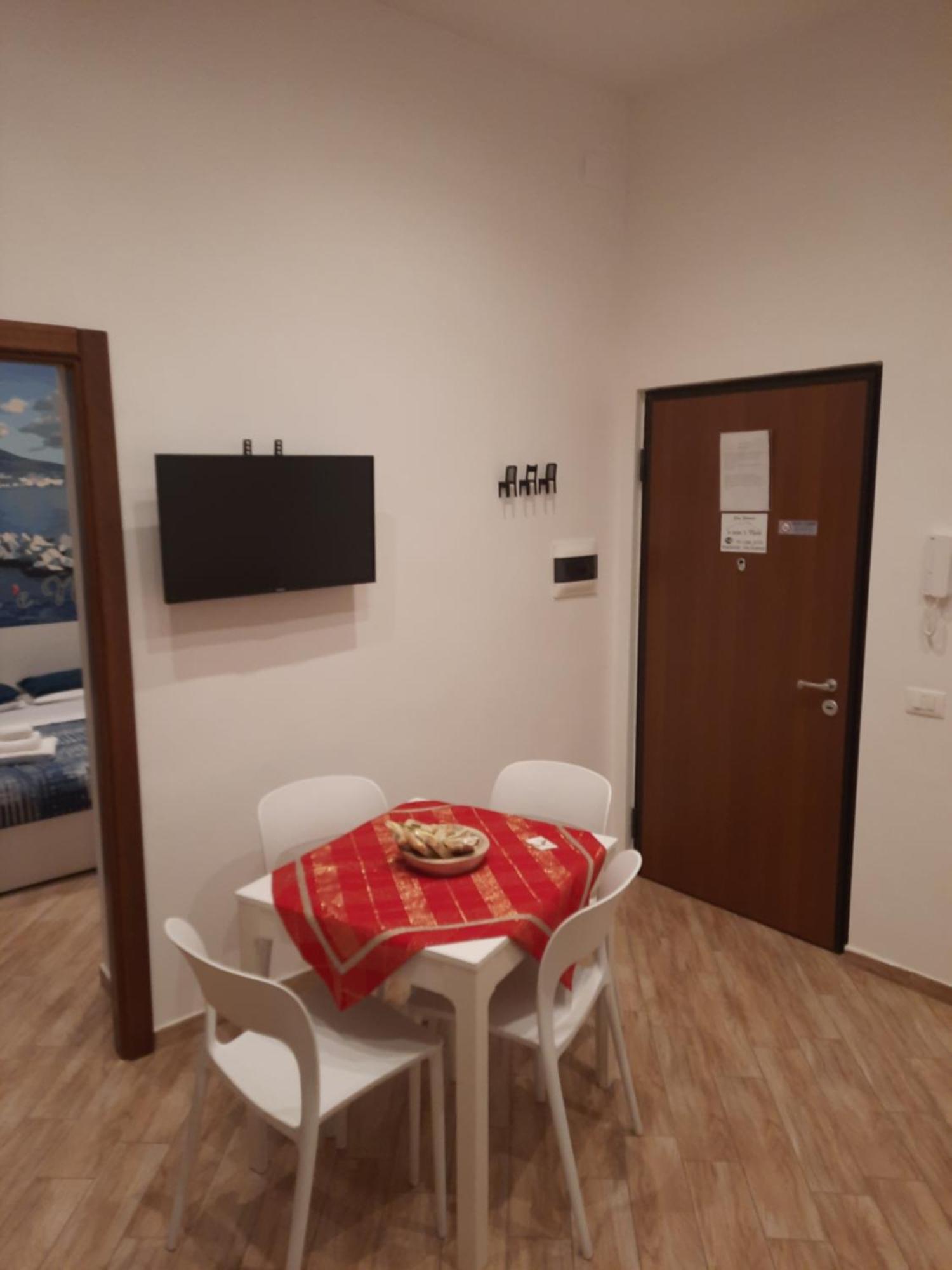 'A Casa 'E Ninu Casa Vacanze ナポリ エクステリア 写真